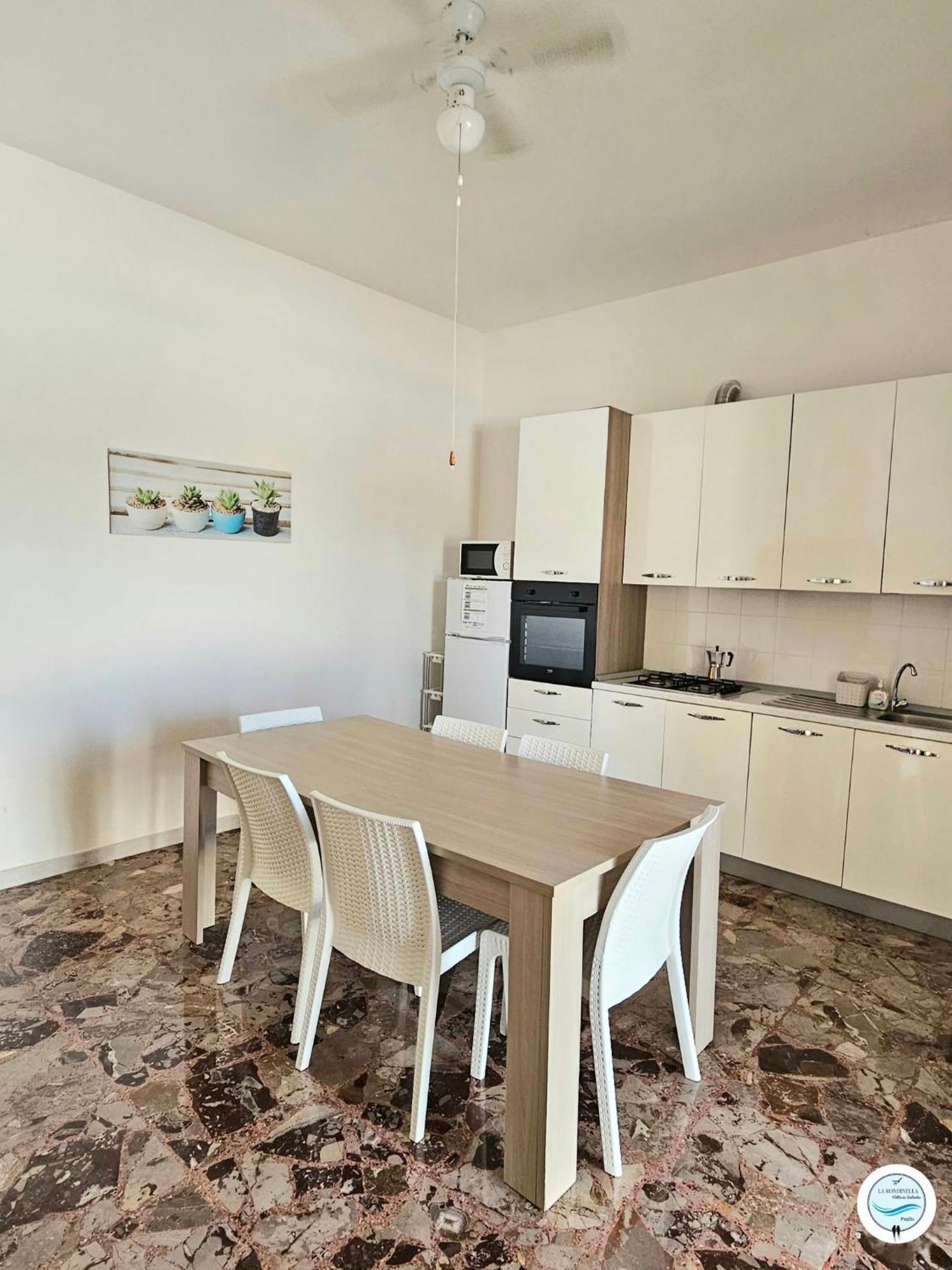 Villa La Rondinella - Torre San Giovanni מראה חיצוני תמונה